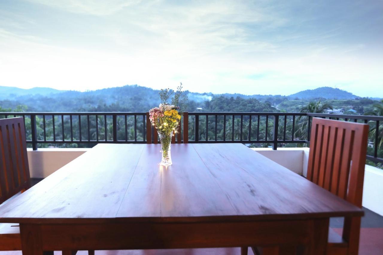 Kandy Hub Guest House Bagian luar foto